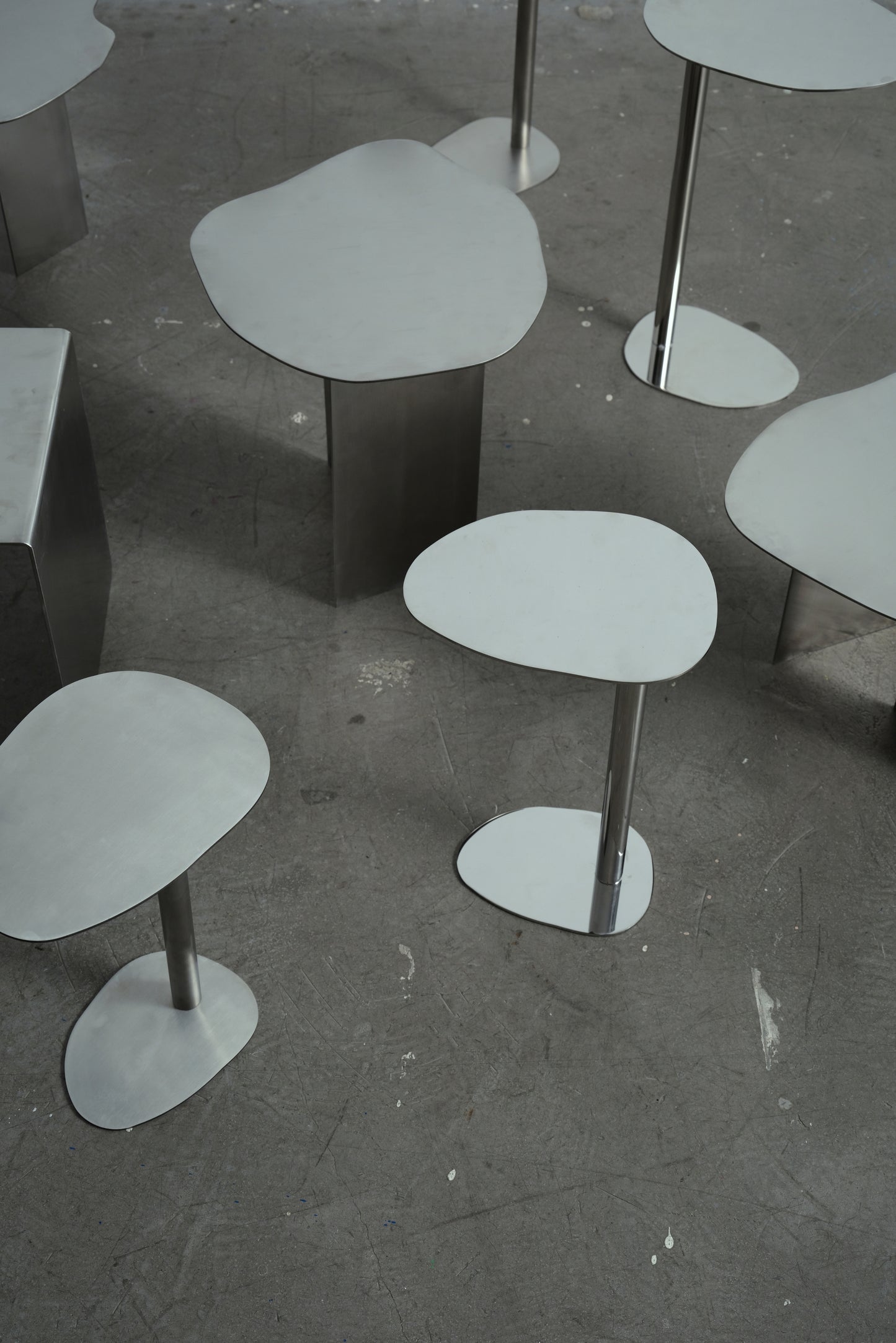 DRINK MIRROR EFFECT METAL SIDE TABLE MEDIUM
