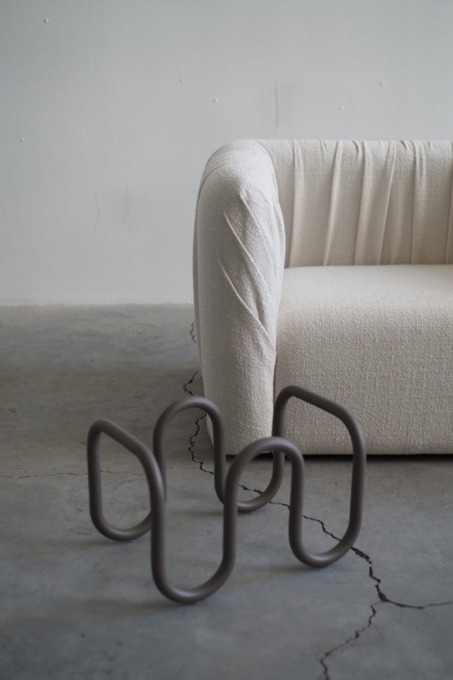 LAYER MAGAZINE RACK MINK