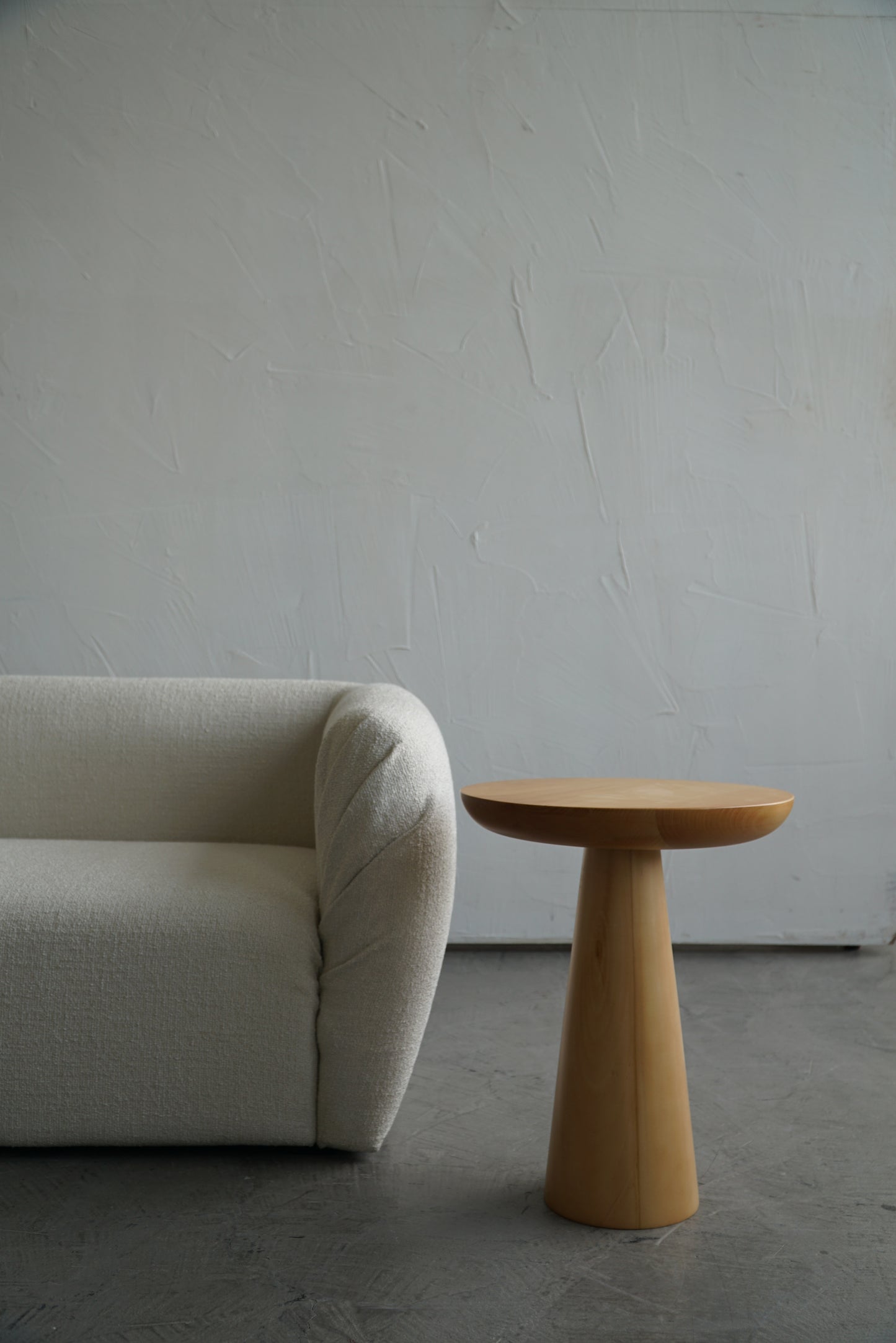 MUSHROOM SIDE TABLE-NATURAL COLOUR-NO:2
