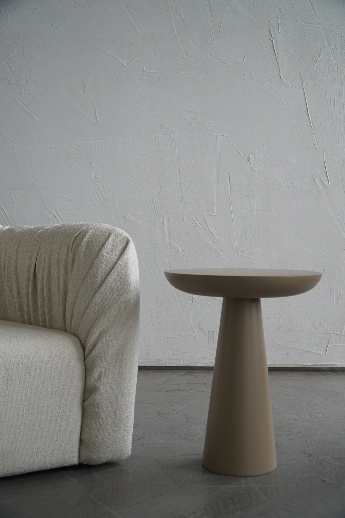MUSHROOM SIDE TABLE-MINK COLOUR-NO:2
