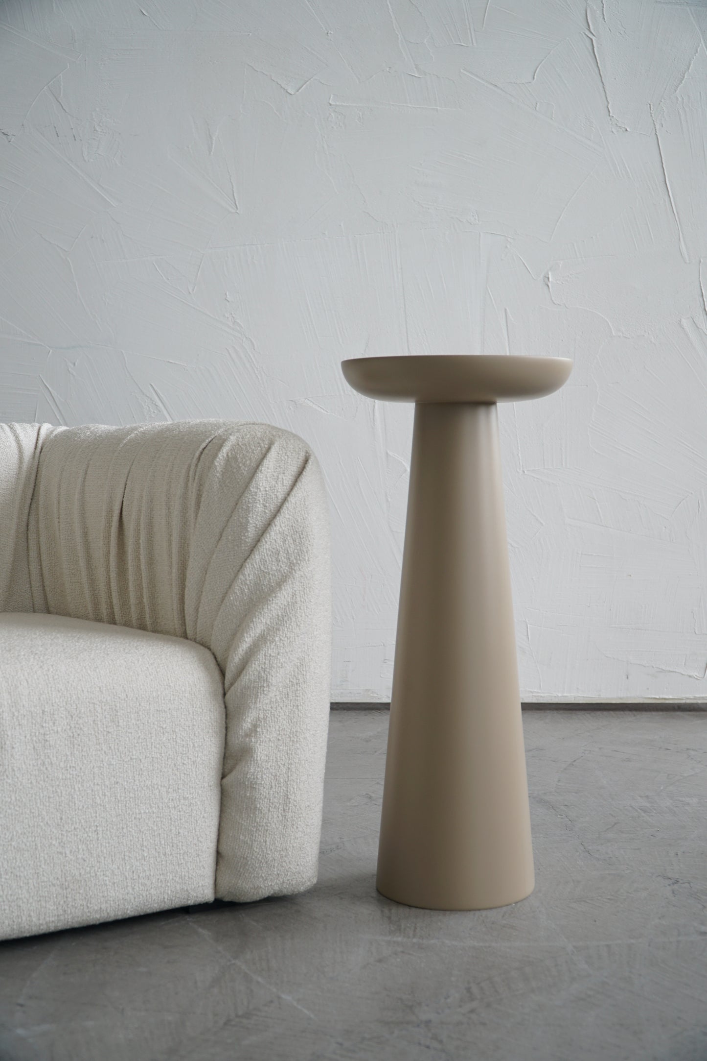 MUSHROOM SIDE TABLE-MINK COLOUR-NO:1