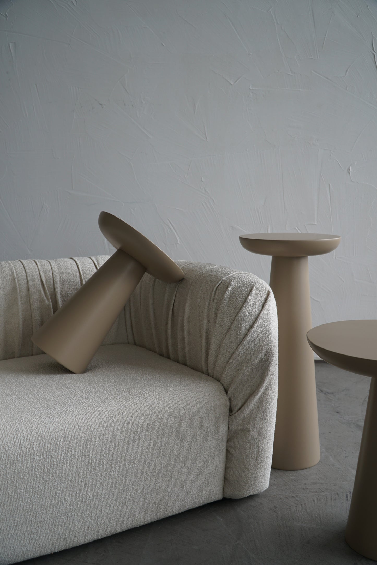 MUSHROOM SIDE TABLE-MINK COLOUR-NO:1