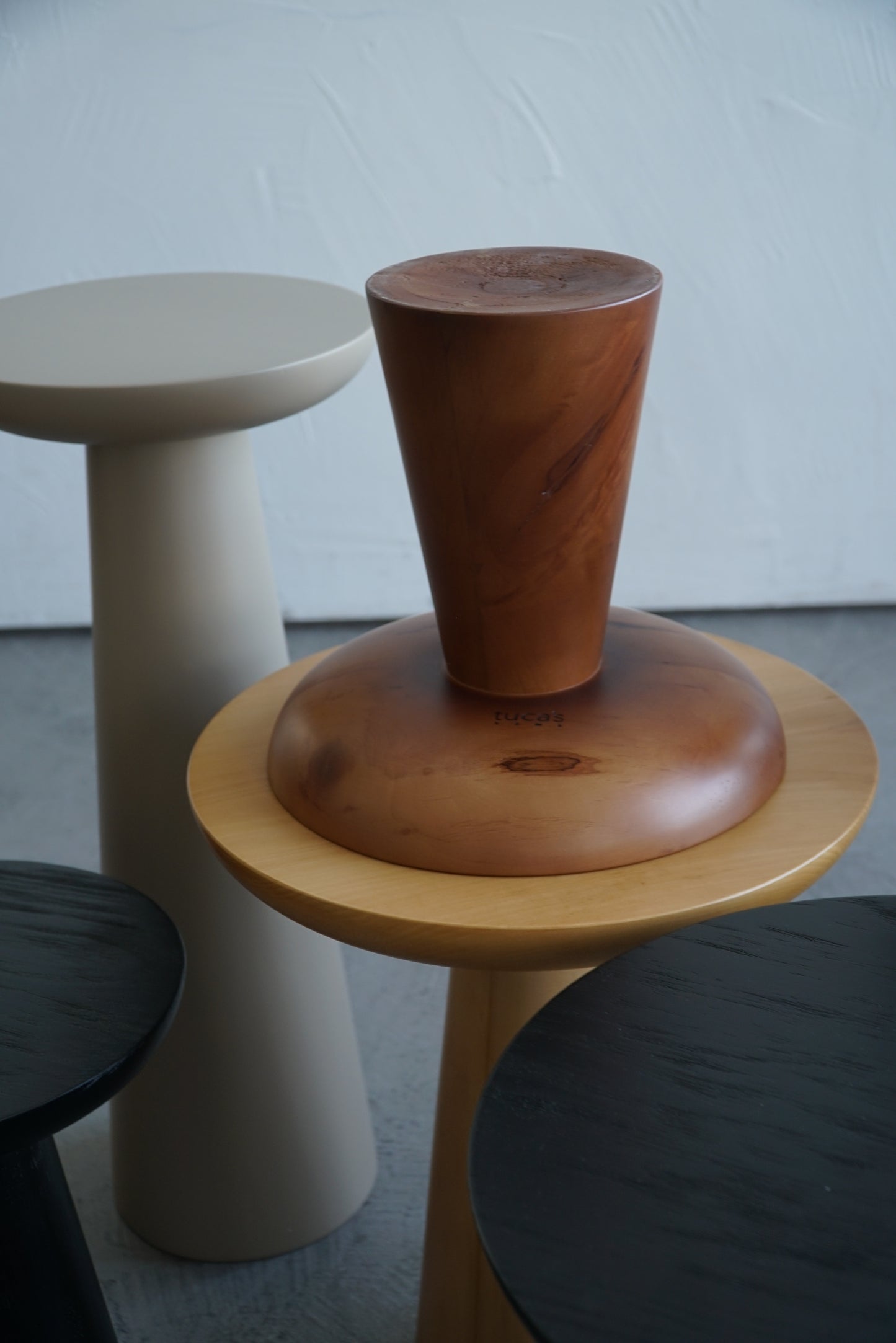 MUSHROOM SIDE TABLE-BLACK COLOUR-NO:4