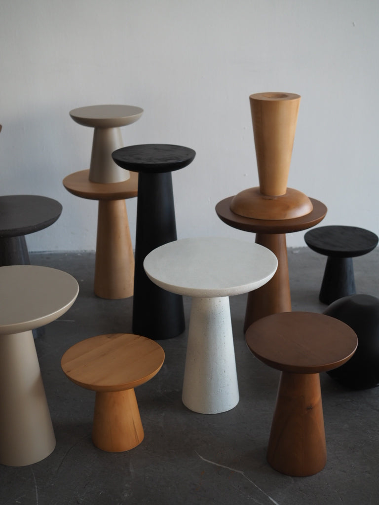 MUSHROOM SIDE TABLE-BLACK COLOUR-NO:1