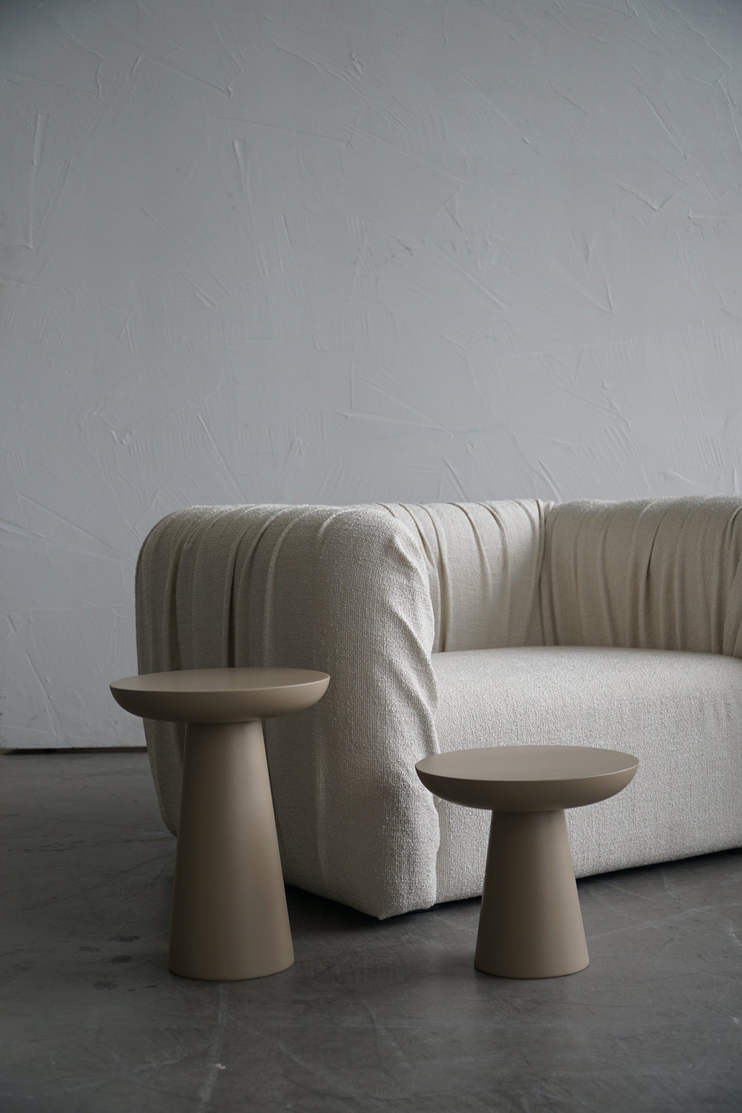MUSHROOM SIDE TABLE-MINK COLOUR-NO:4