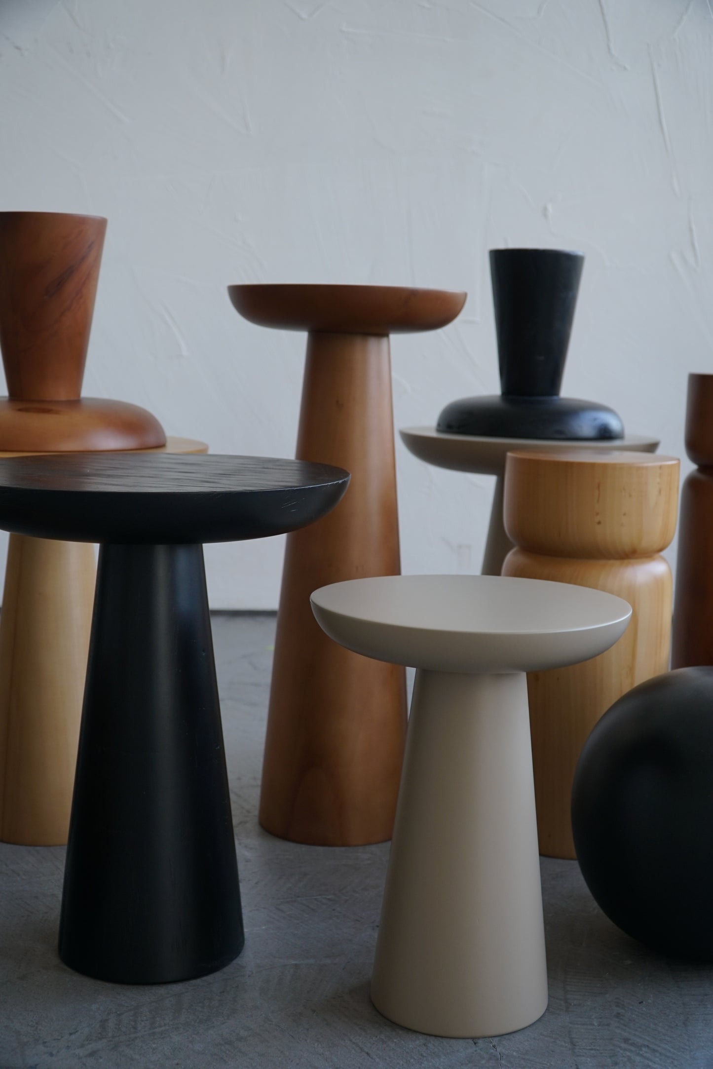 MUSHROOM SIDE TABLE-MINK COLOUR-NO:2